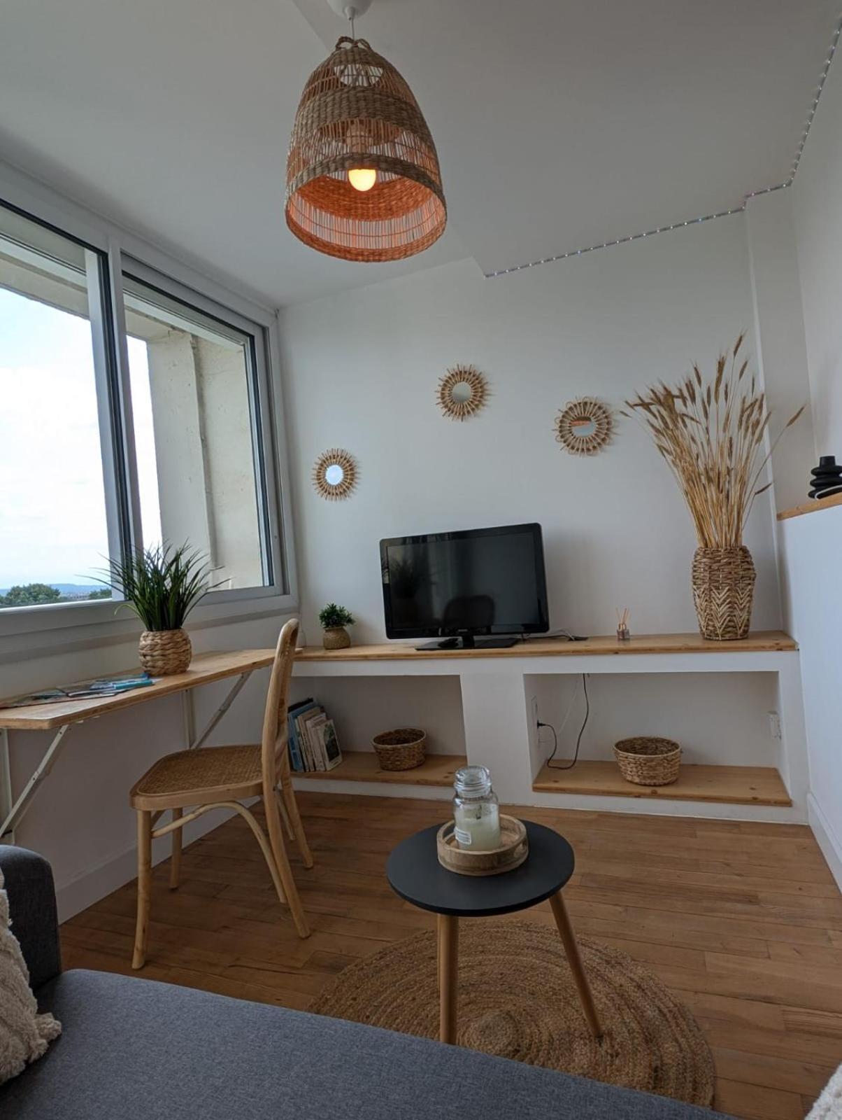 Studio De Charme Cosy Centre-Ville Тарб Екстер'єр фото